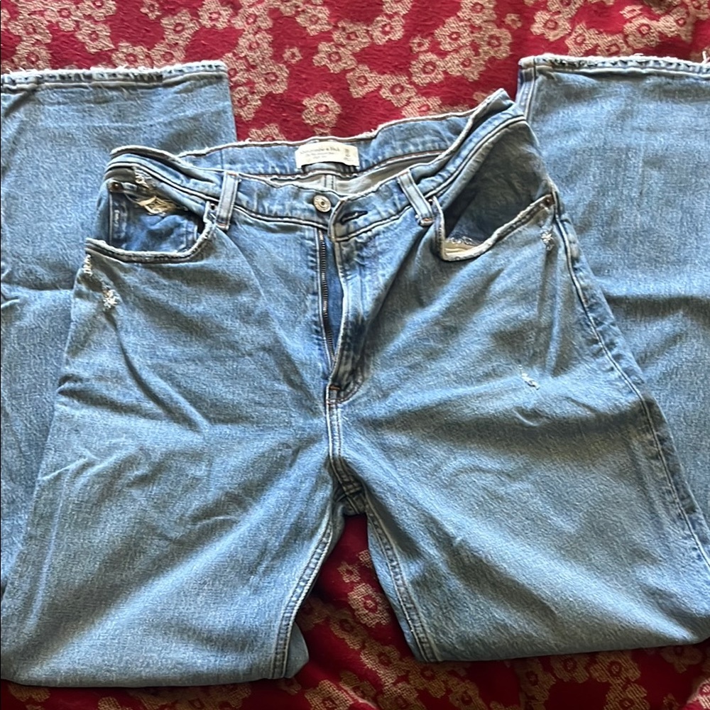 Abercrombie & Fitch Light Blue Relaxed Jeans